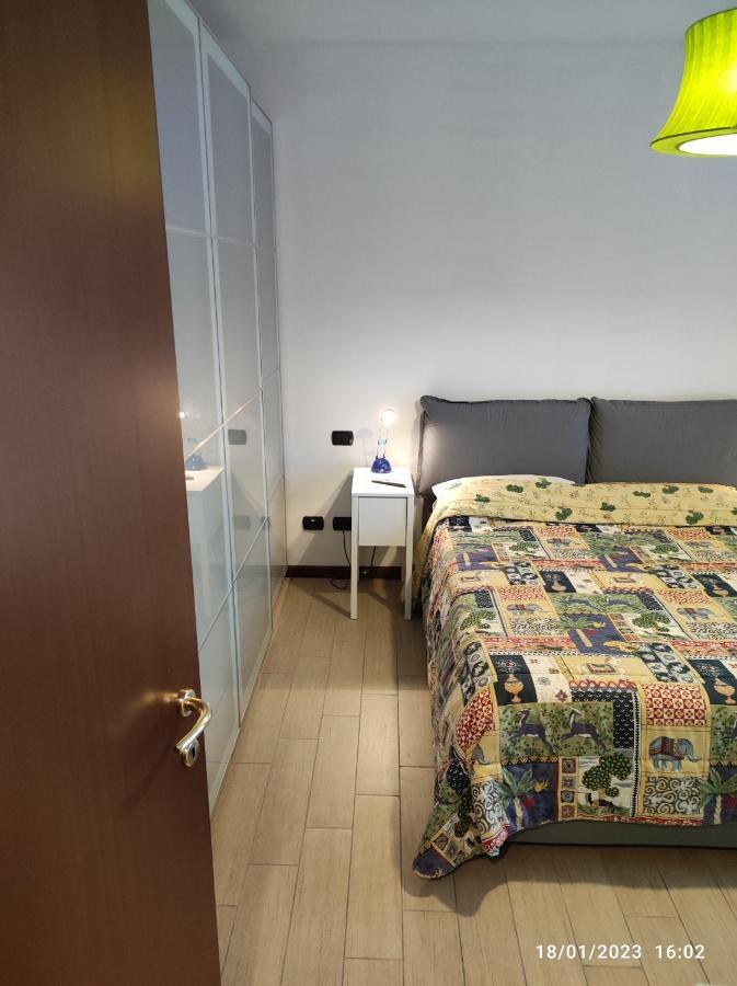 Casa Vacanze Da Riki Appartamento 1 페스키에라델가르다 외부 사진