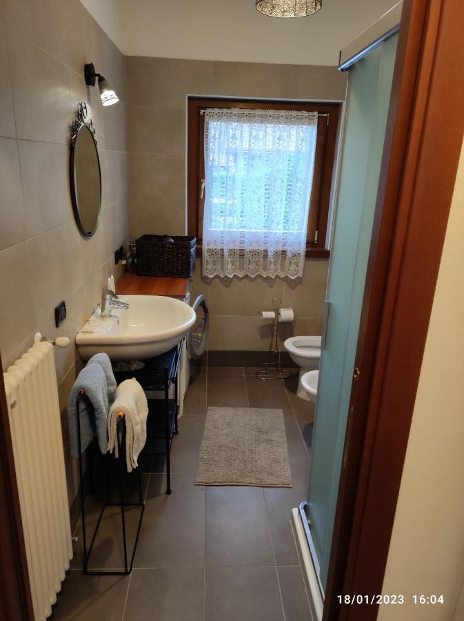 Casa Vacanze Da Riki Appartamento 1 페스키에라델가르다 외부 사진