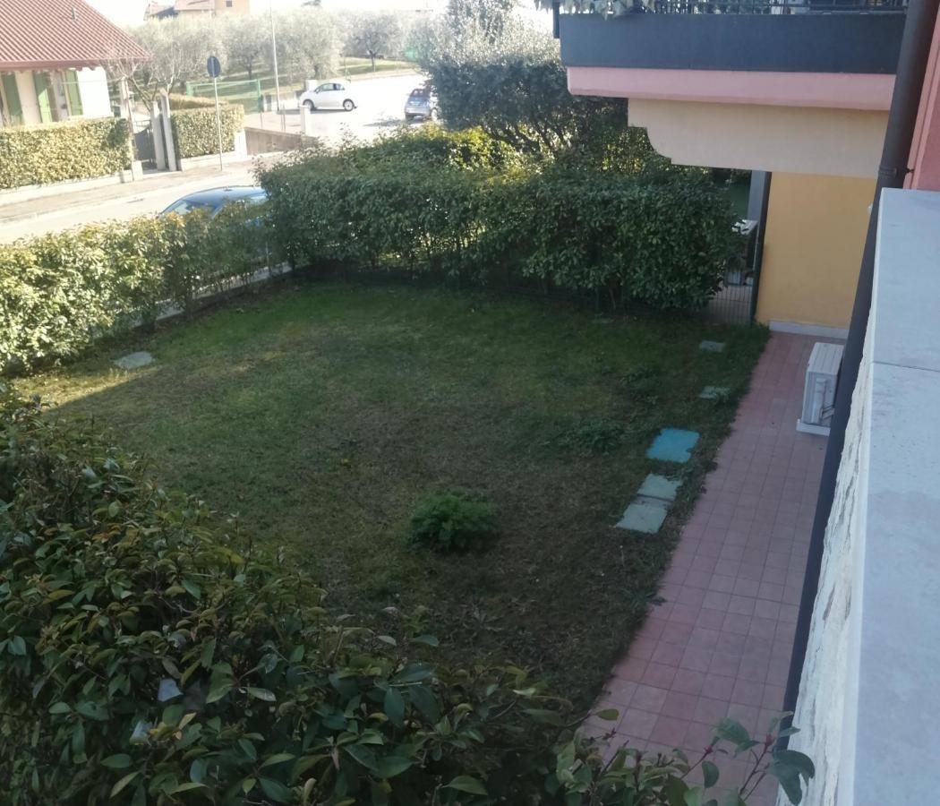 Casa Vacanze Da Riki Appartamento 1 페스키에라델가르다 외부 사진