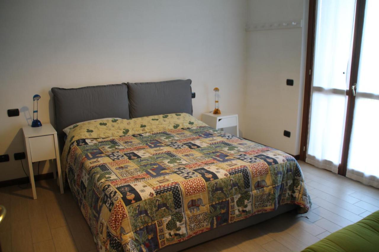 Casa Vacanze Da Riki Appartamento 1 페스키에라델가르다 외부 사진