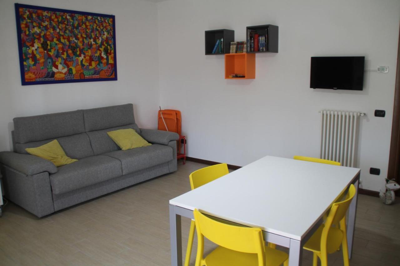 Casa Vacanze Da Riki Appartamento 1 페스키에라델가르다 외부 사진