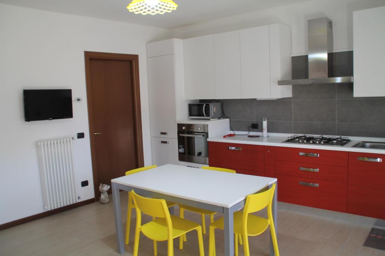 Casa Vacanze Da Riki Appartamento 1 페스키에라델가르다 외부 사진