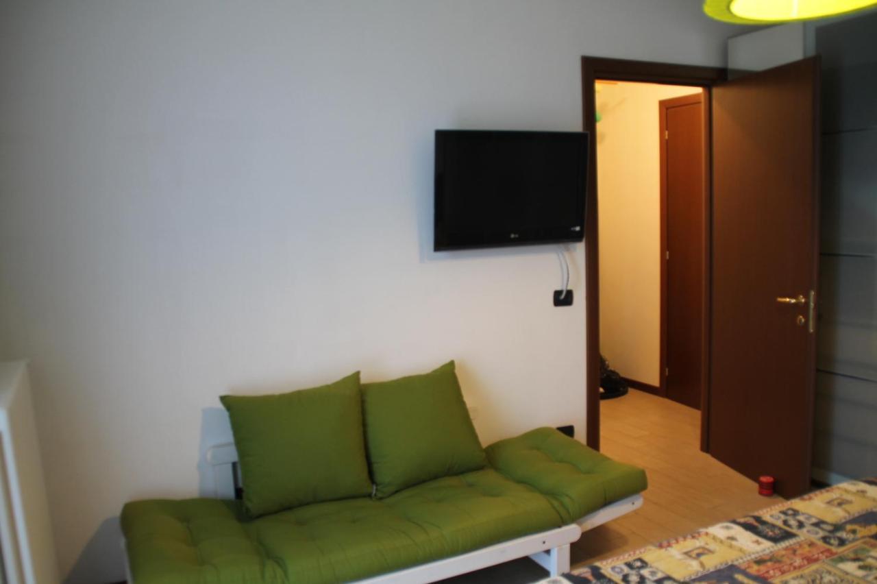 Casa Vacanze Da Riki Appartamento 1 페스키에라델가르다 외부 사진