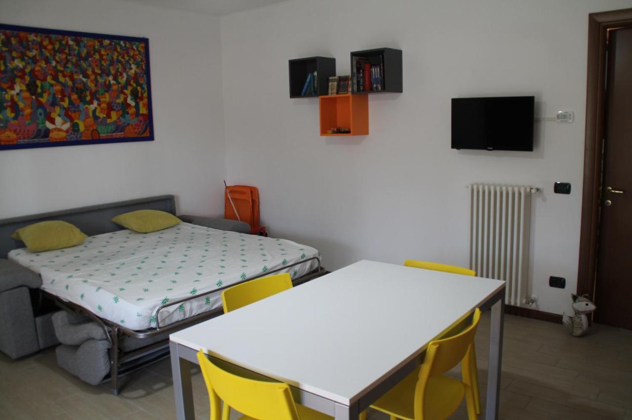 Casa Vacanze Da Riki Appartamento 1 페스키에라델가르다 외부 사진